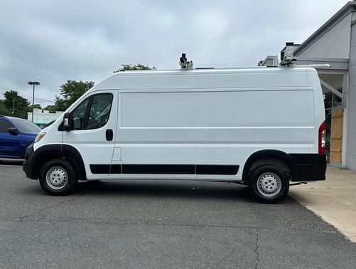 Bright White Clearcoat 2024 RAM ProMaster 2500 High Roof