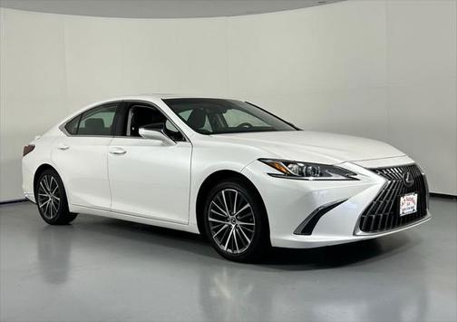 2022 Lexus ES 350 Base