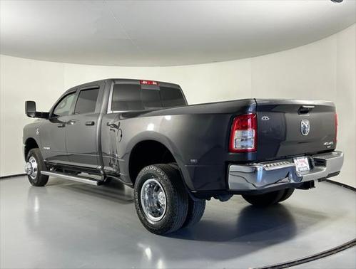 2019 RAM 3500 Tradesman Crew Cab 4x4 8' Box
