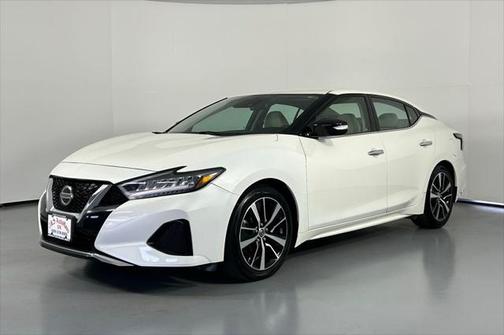 2022 Nissan Maxima SV Xtronic CVT