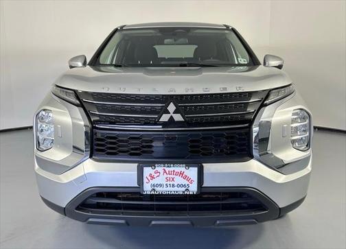2022 Mitsubishi Outlander ES 2.5 S-AWC