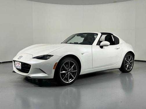 2023 Mazda MX-5 Miata RF Grand Touring