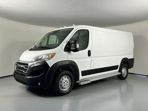 2023 RAM ProMaster 2500 Base
