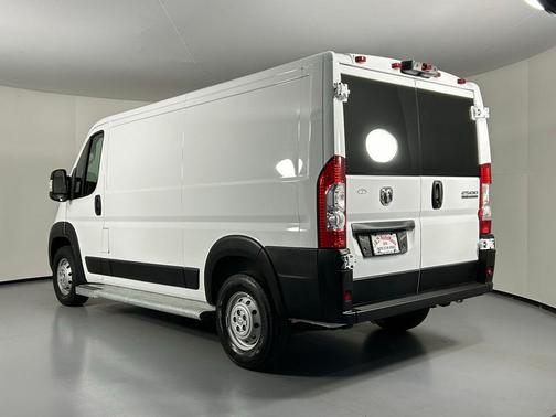 2023 RAM ProMaster 2500 Base