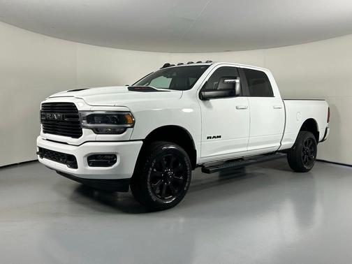 2024 RAM 2500 Laramie Crew Cab 4x4 6'4' Box