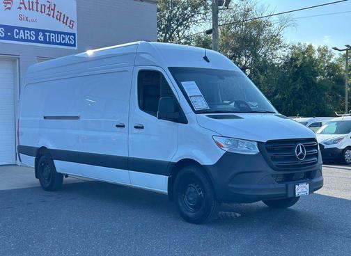 2025 Mercedes-Benz Sprinter 2500 High Roof