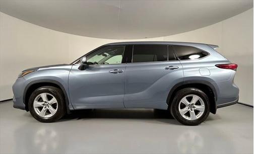 2020 Toyota Highlander LE