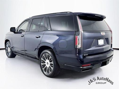 2022 Cadillac Escalade Sport Platinum