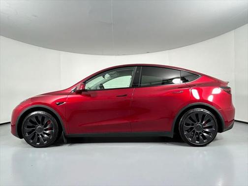 2024 Tesla Model Y Performance Dual Motor All-Wheel Drive