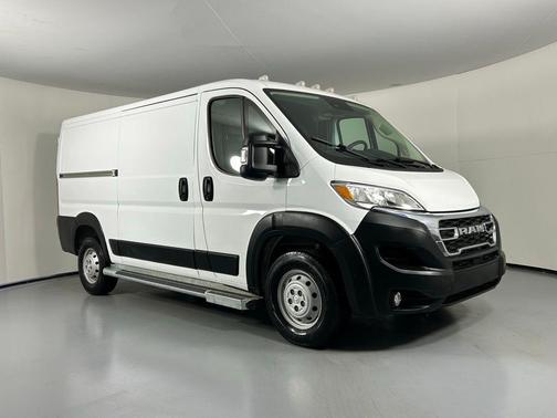 2023 RAM ProMaster 2500 Base