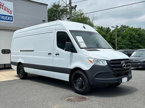 2025 Mercedes-Benz Sprinter 2500 High Roof