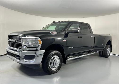 2019 RAM 3500 Big Horn Crew Cab 4x4 8' Box