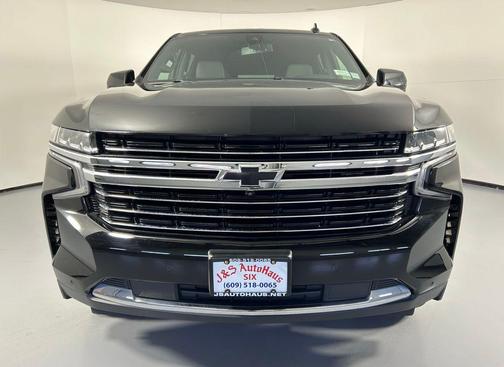 2022 Chevrolet Suburban LT