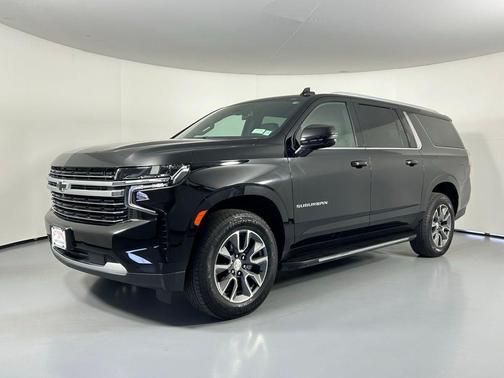 2022 Chevrolet Suburban LT