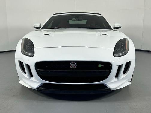 2016 Jaguar F-TYPE R