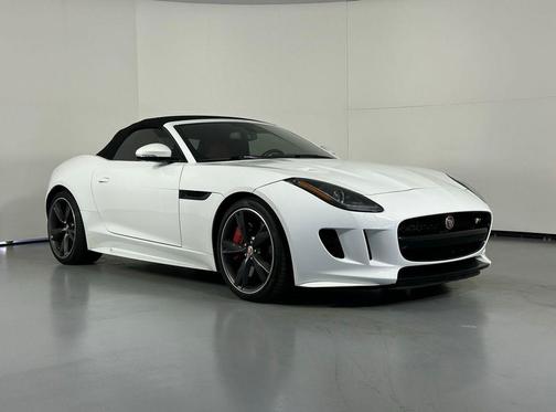 2016 Jaguar F-TYPE R