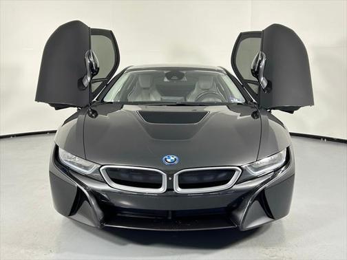 2016 BMW i8 Base
