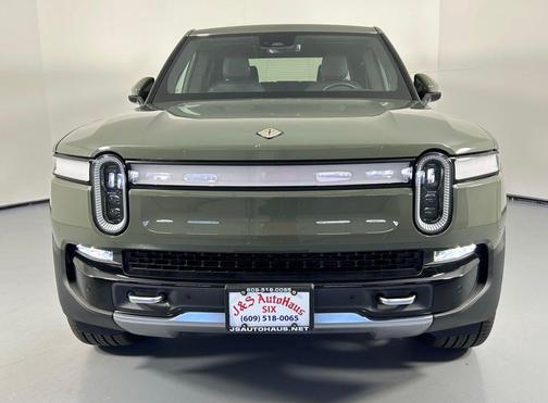 2022 Rivian R1T Launch Edition