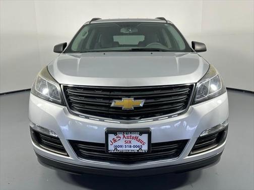 2017 Chevrolet Traverse LS
