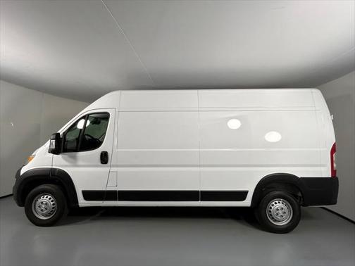 2025 RAM ProMaster 2500 Tradesman