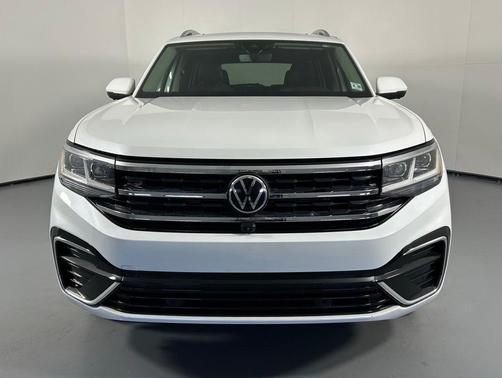 Opal White 2023 Volkswagen Atlas 3.6L SEL Premium