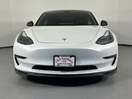 2023 Tesla Model 3 Performance