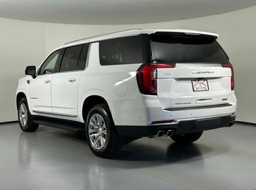 Summit White 2025 GMC Yukon XL Denali