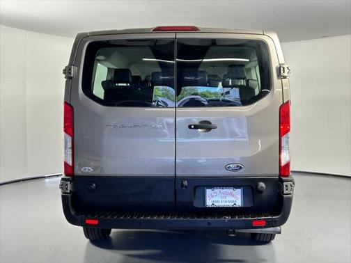 2020 Ford Transit-350 XL