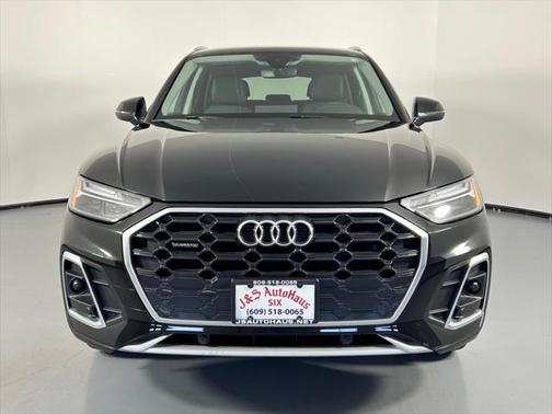 2022 Audi Q5 45 S line Premium