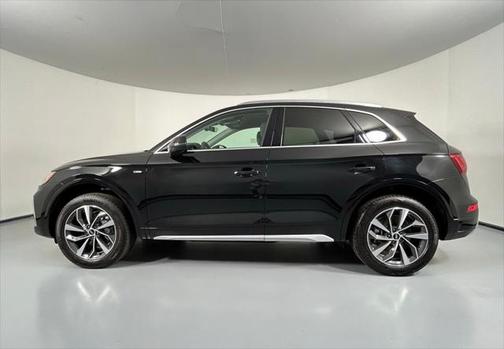 2022 Audi Q5 45 S line Premium
