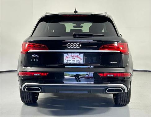 2022 Audi Q5 45 S line Premium