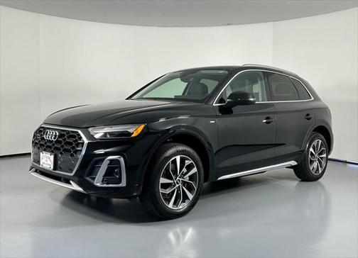 2022 Audi Q5 45 S line Premium