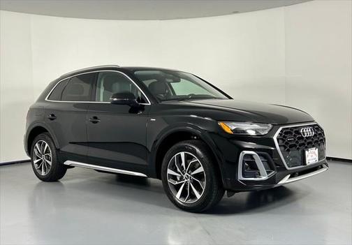 2022 Audi Q5 45 S line Premium