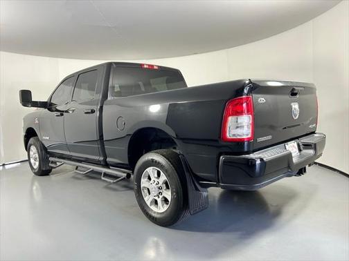 2019 RAM 2500 Big Horn Crew Cab 4x4 6'4' Box