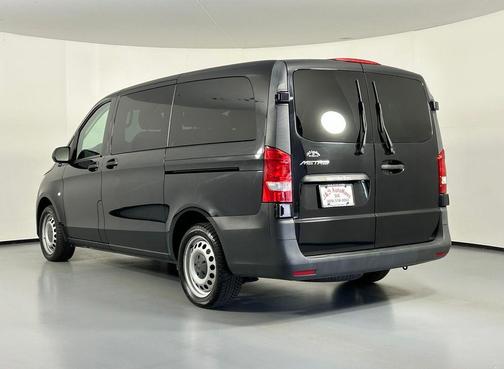 Obsidian Black Metallic 2019 Mercedes-Benz Metris Base