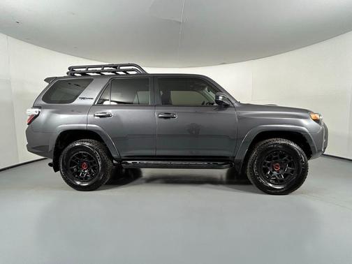 Magnetic Gray Metallic 2022 Toyota 4Runner TRD Pro