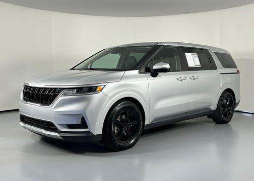 2022 Kia Carnival LXS