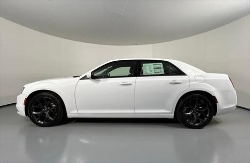 2023 Chrysler 300 S