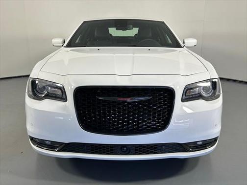 2023 Chrysler 300 S