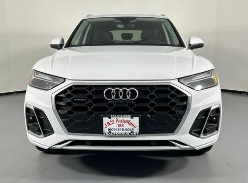 2023 Audi Q5 45 S line Premium Plus