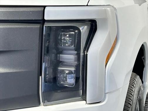 2022 Ford F-150 Lightning Pro