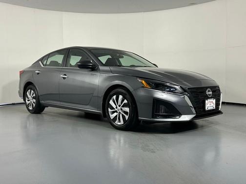 Gun Metallic 2024 Nissan Altima S FWD