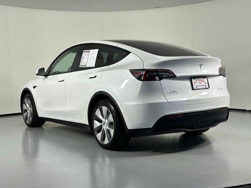 2021 Tesla Model Y Long Range Dual Motor All-Wheel Drive