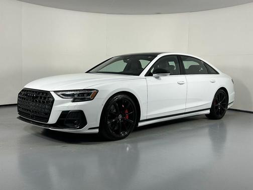 2023 Audi S8 4.0T