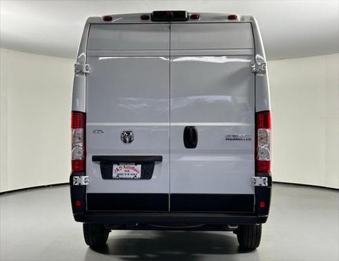 2025 RAM ProMaster 2500 Tradesman