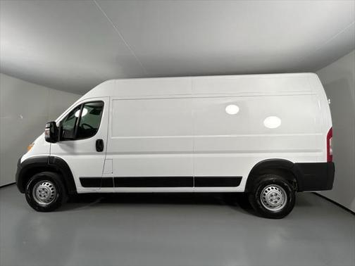 2025 RAM ProMaster 2500 Tradesman