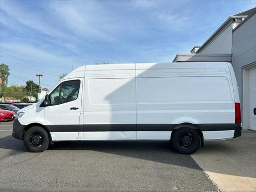 2025 Mercedes-Benz Sprinter 2500 High Roof