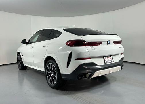 2024 BMW X6 xDrive40i