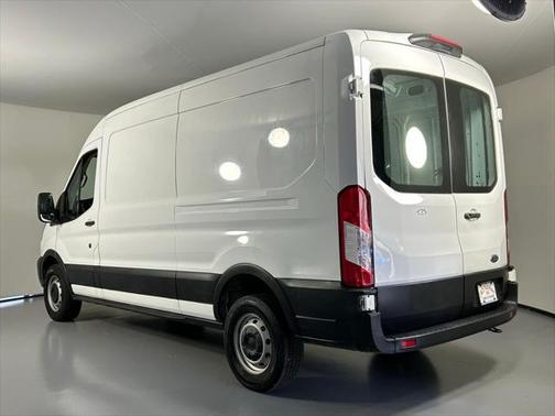 2022 Ford Transit-150 Base