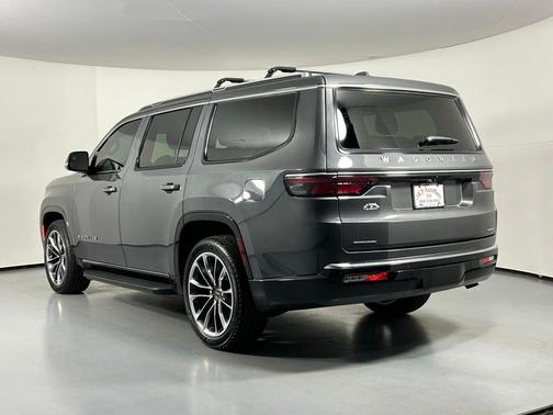 2022 Jeep Wagoneer Series II 4x4